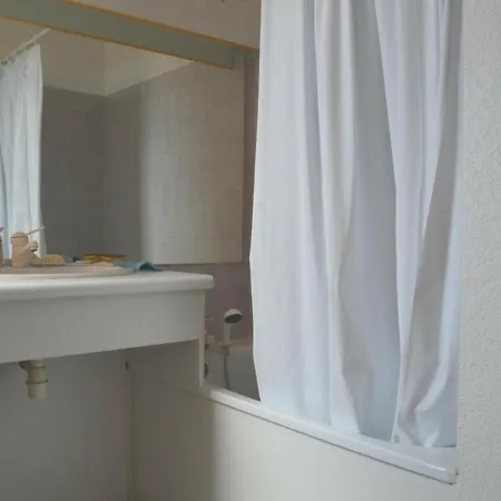 Duplex 4 Pieces Avec Terrasse Et Solarium, 150m De La Mer, Parking Prive, Ascenseur - Fr-1-225-655 Argeles-sur-Mer