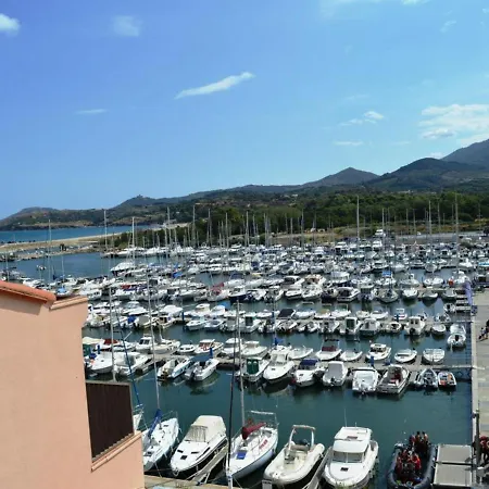 Duplex 4 Pieces Avec Terrasse Et Solarium, 150m De La Mer, Parking Prive, Ascenseur - Fr-1-225-655 Apartment *